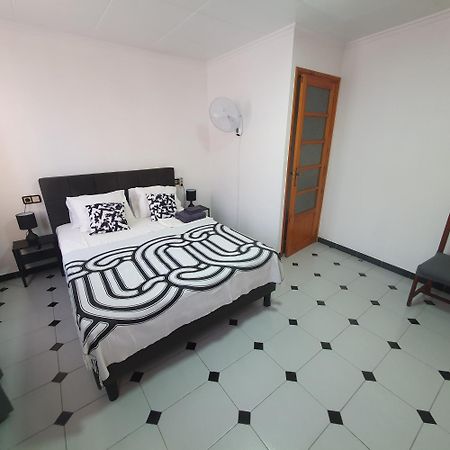 Spacious Home For A Large Group Or Family Кулера Екстериор снимка